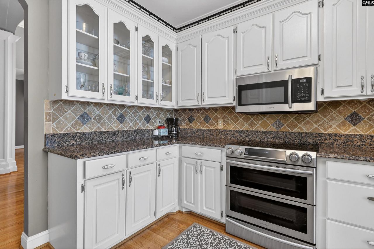 200 Big Leaf Circle Photo 8