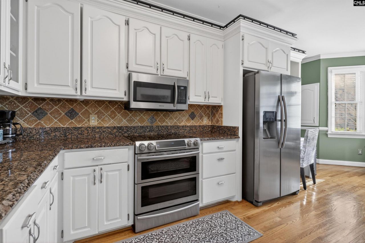 200 Big Leaf Circle Photo 9