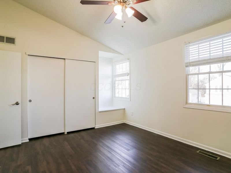 5167 Algean Drive, Canal Winchester, OH 43110 Photo 12