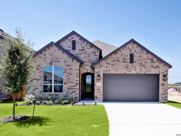 255 White Oak, Castroville, TX 78009