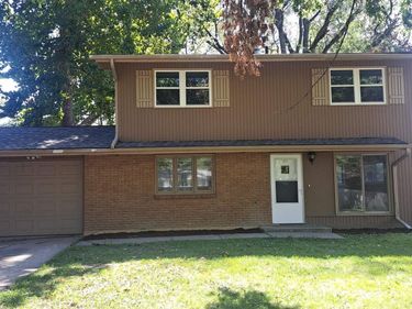 7321 York Lane, Lincoln, NE 68505