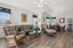 901 West Port Dr. photo 4