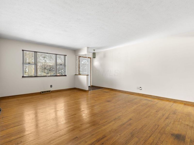 1705 Ivyhill Loop S, Columbus, OH 43229 Photo 12