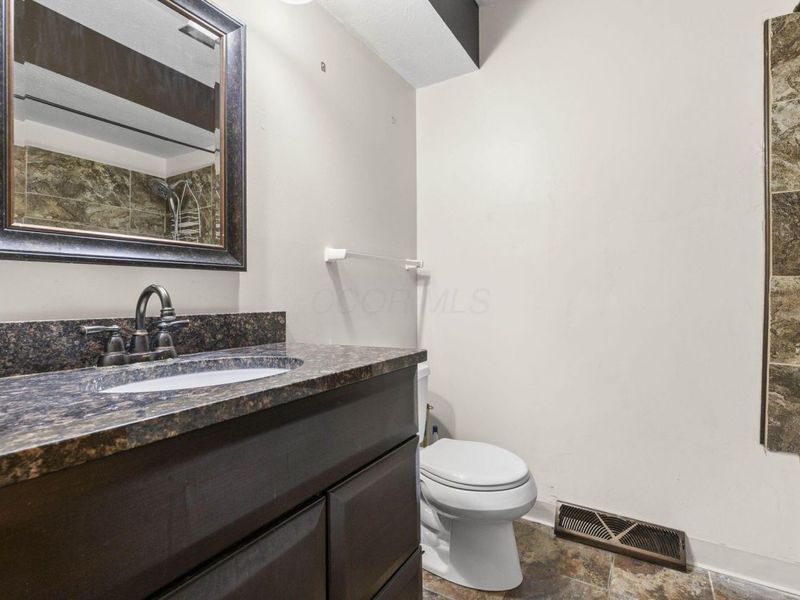 1705 Ivyhill Loop S, Columbus, OH 43229 Photo 16