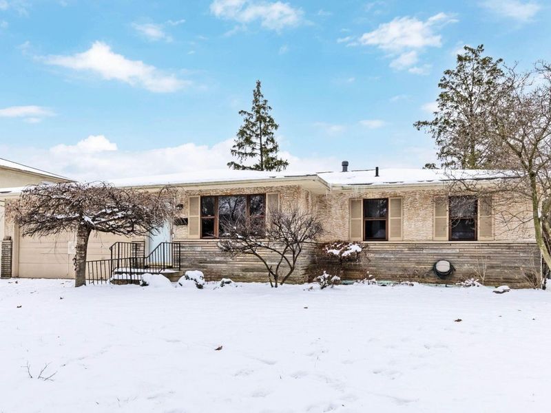 1705 Ivyhill Loop S, Columbus, OH 43229 Photo 2