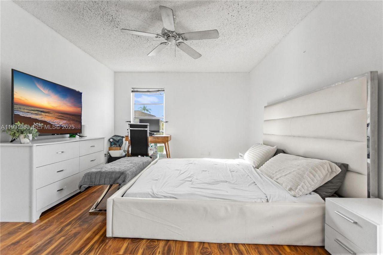 447 N Laurel, Unit 1906, Margate, FL 33063 Photo