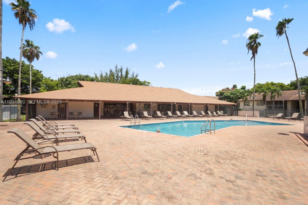 447 N Laurel, Unit 1906, Margate, FL 33063 Photo