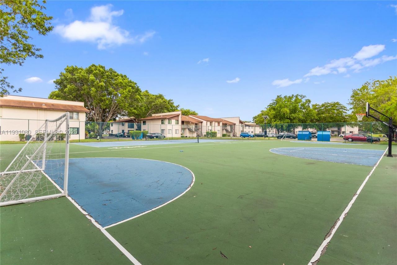 447 N Laurel, Unit 1906, Margate, FL 33063 Photo