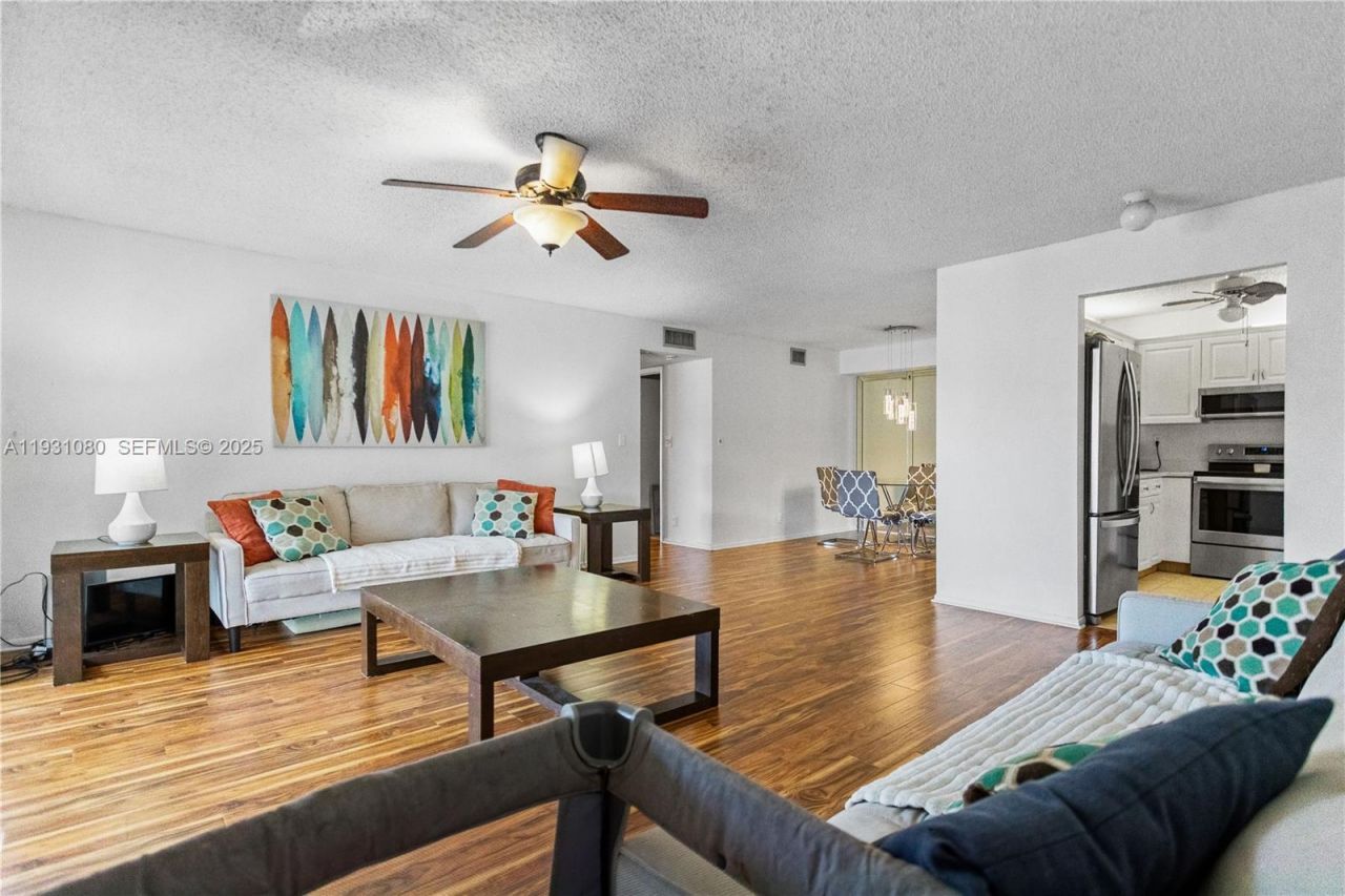 447 N Laurel, Unit 1906, Margate, FL 33063 Photo