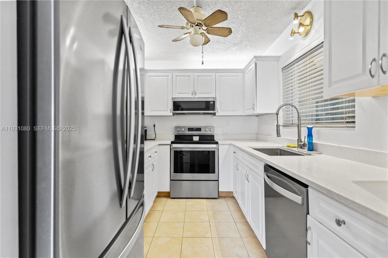 447 N Laurel, Unit 1906, Margate, FL 33063 Photo