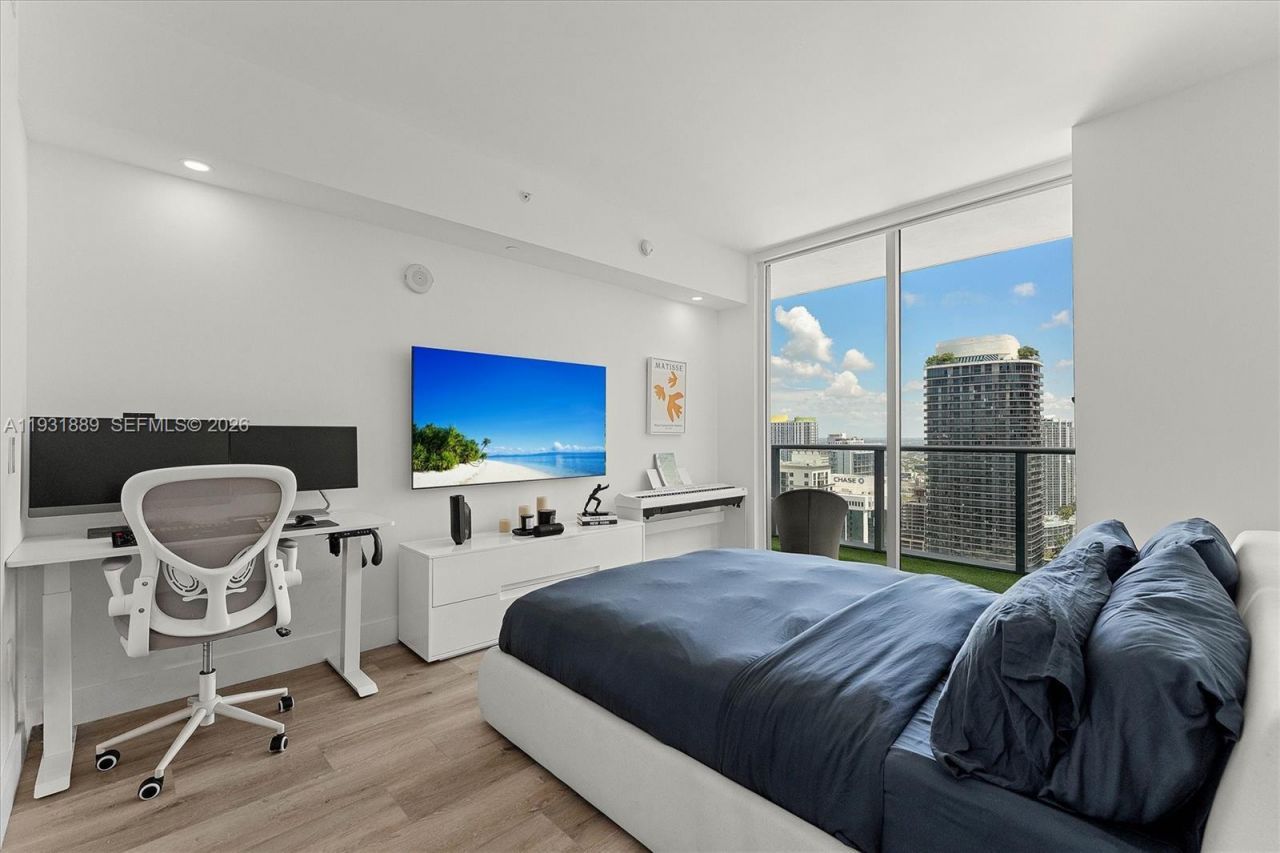 1100 S Miami Ave, Unit 4008, Miami, FL 33130 Photo