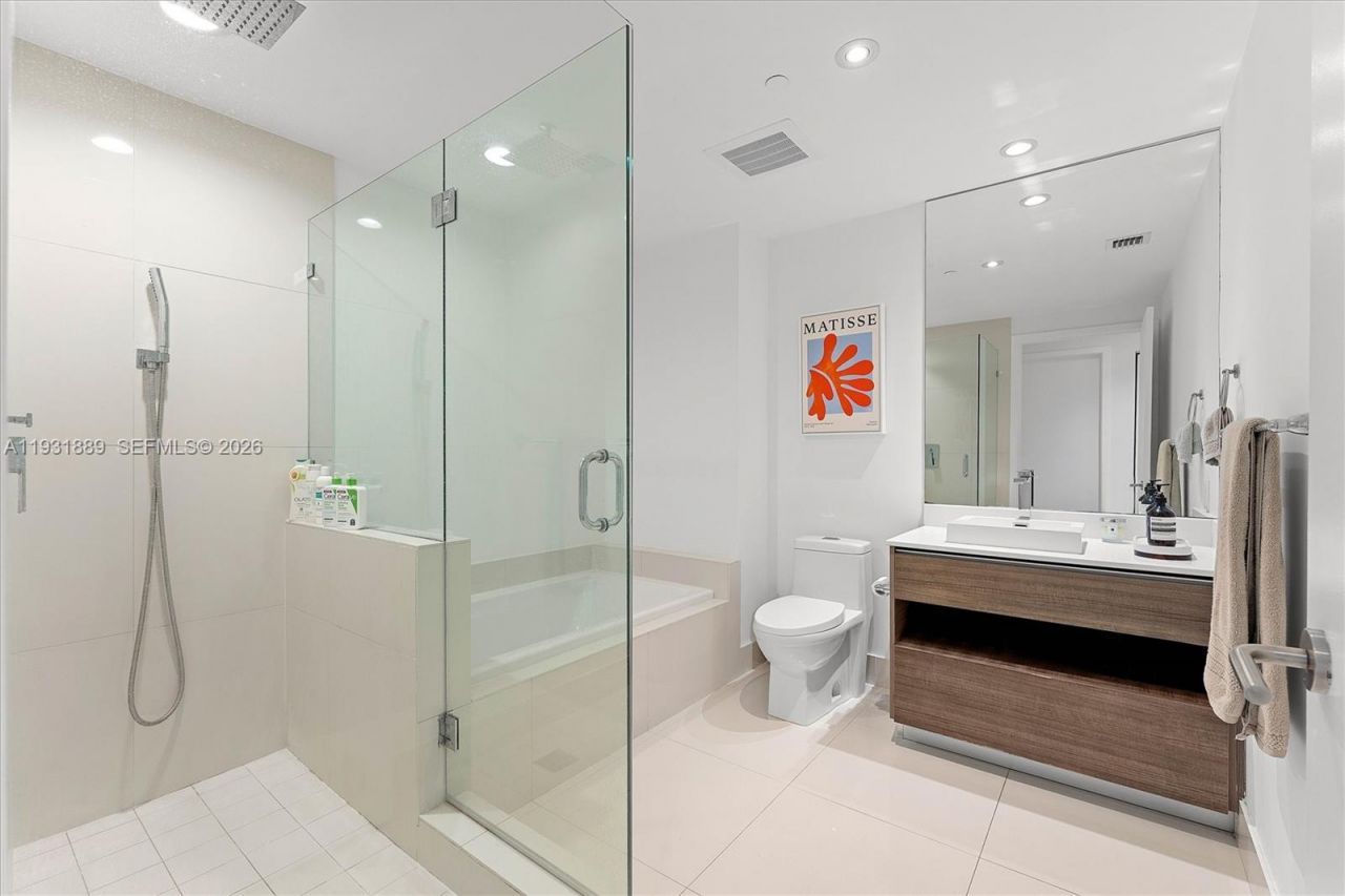 1100 S Miami Ave, Unit 4008, Miami, FL 33130 Photo