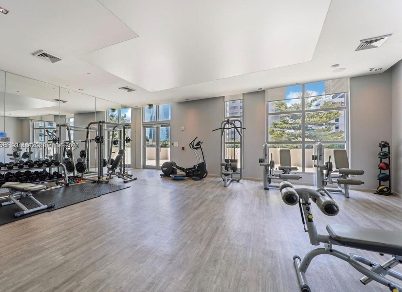 1100 S Miami Ave, Unit 4008, Miami, FL 33130 Photo