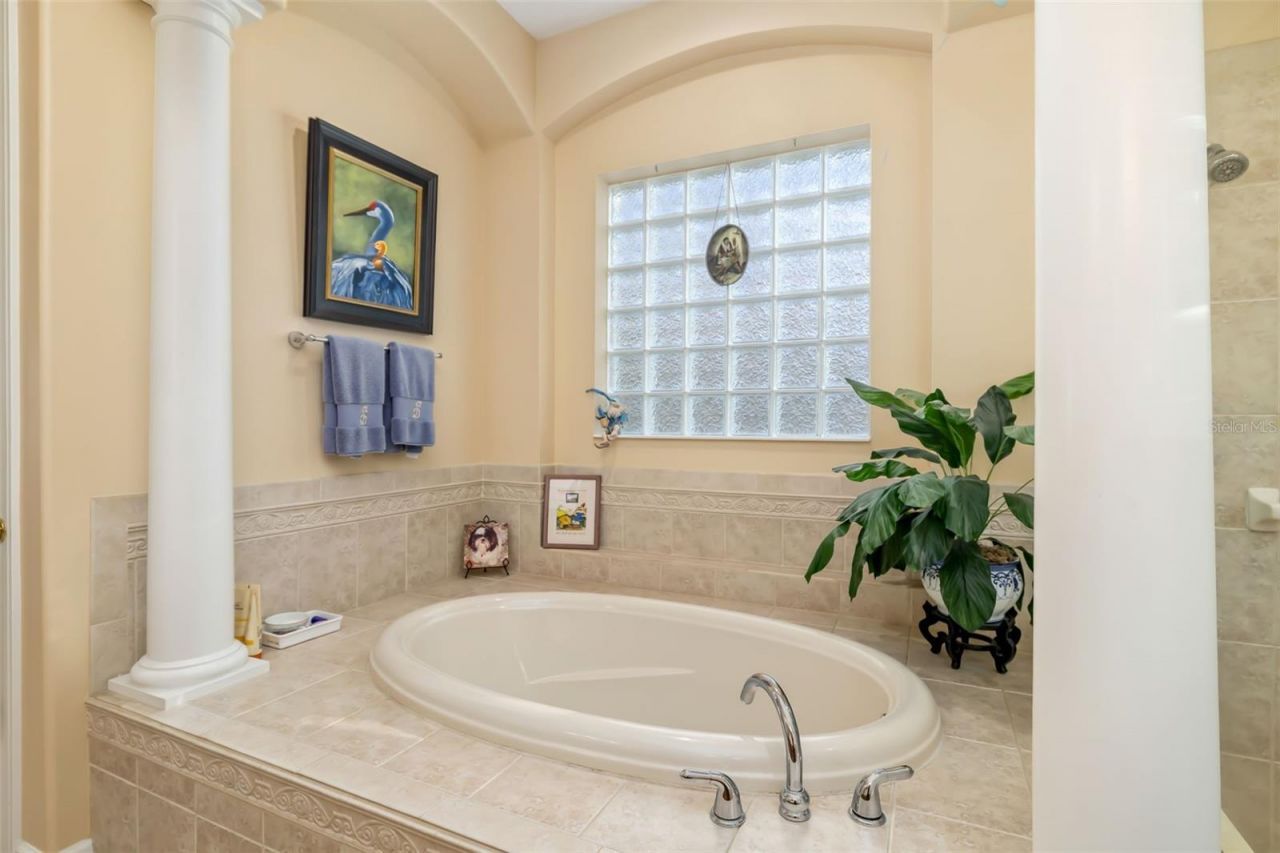 915 Maritime Court, Bradenton, FL 34212 Photo