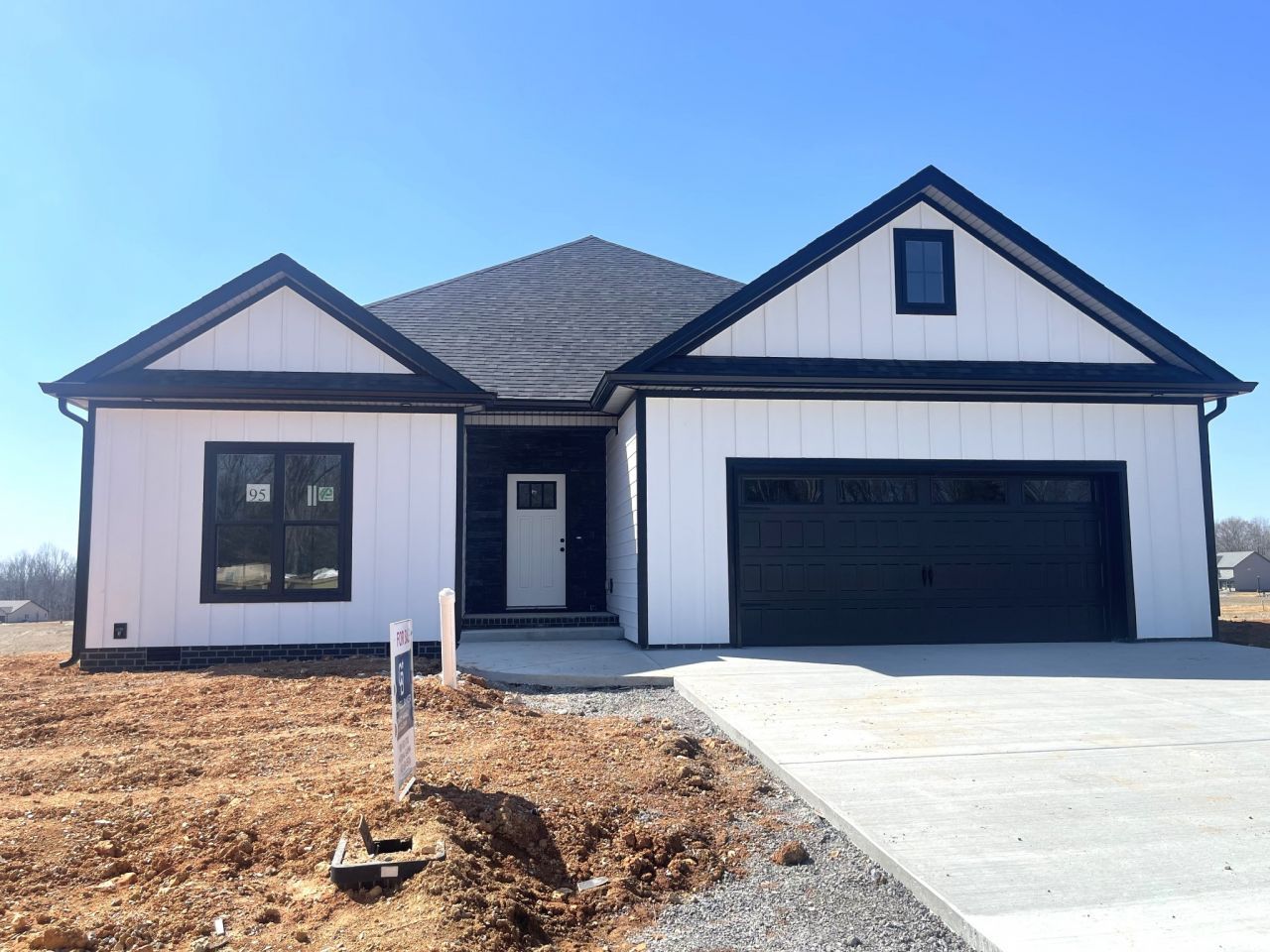 95 Miller Farm, Clarksville, TN 37043 Main Photo