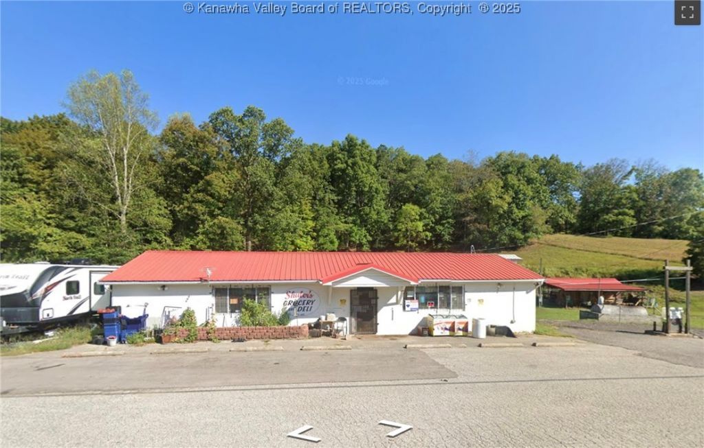 10259 Crab Creek Road, Henderson, WV 25106 Main Photo