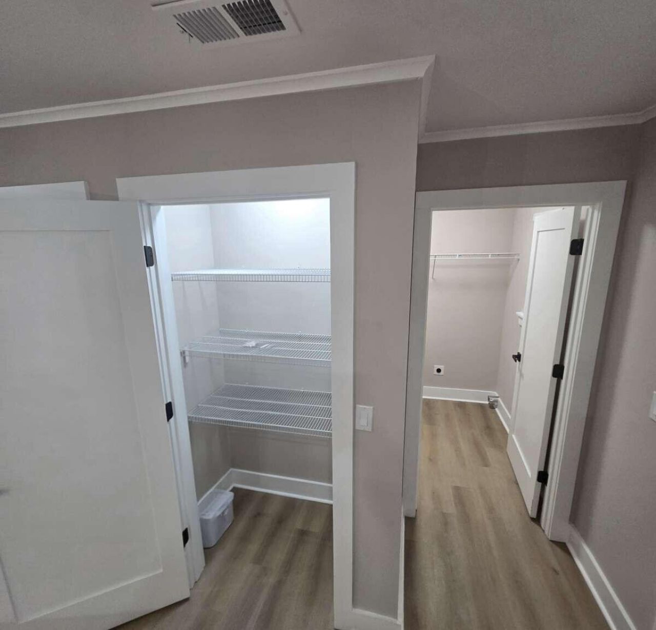 711 Rodeo Drive Photo 13