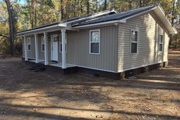 711 Rodeo Drive photo 4