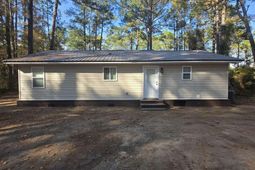 711 Rodeo Drive photo 4