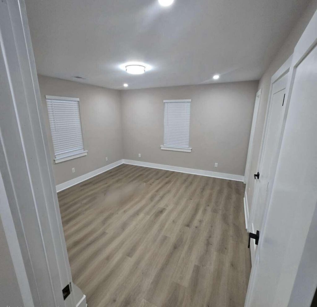 711 Rodeo Drive Photo 9