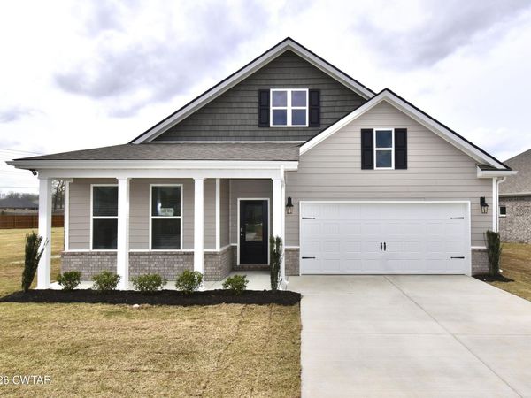 108 Gateway Drive, Jackson, TN 38305