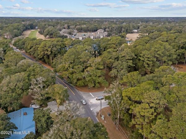 8 Shoreline Drive W, Sunset Beach, NC 28468