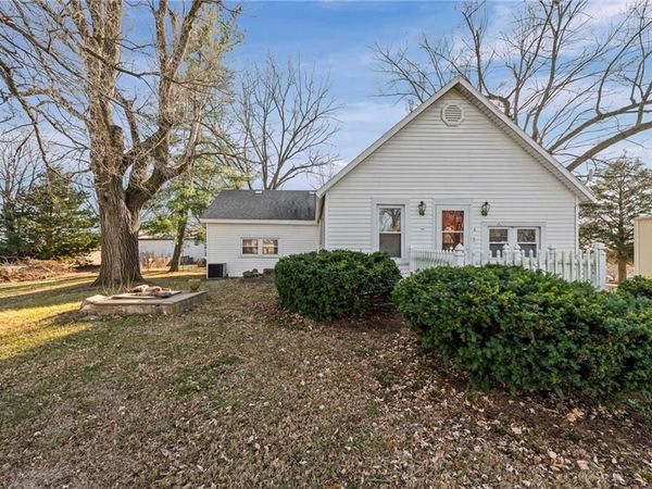 103 Church Street, De Kalb, MO 64440