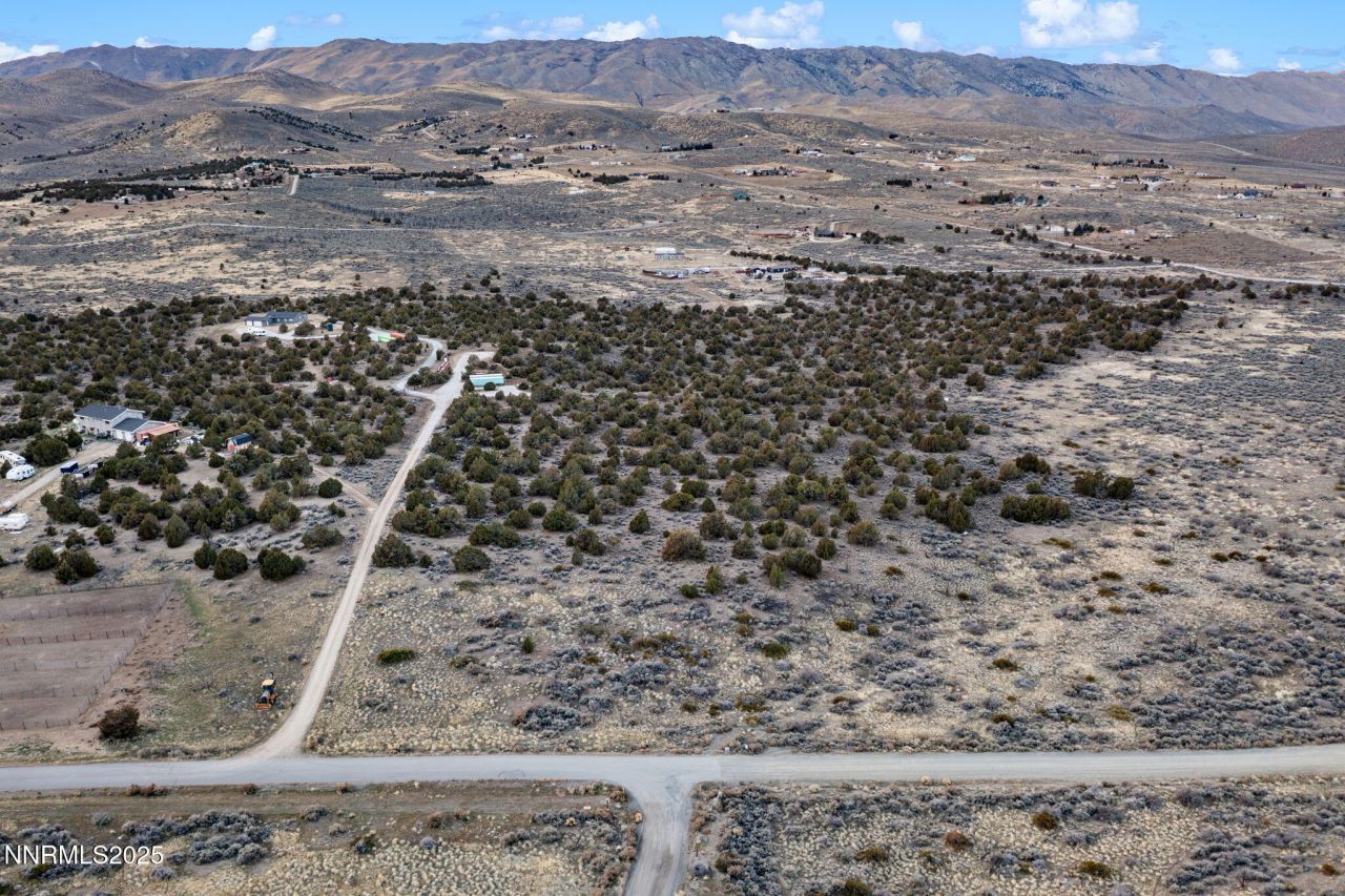 1230 Deerlodge Road, Reno, NV 89508 Photo