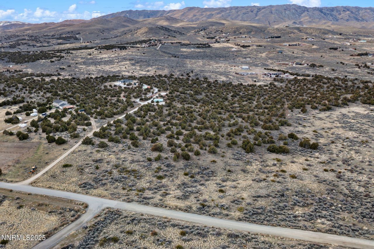 1230 Deerlodge Road, Reno, NV 89508 Photo