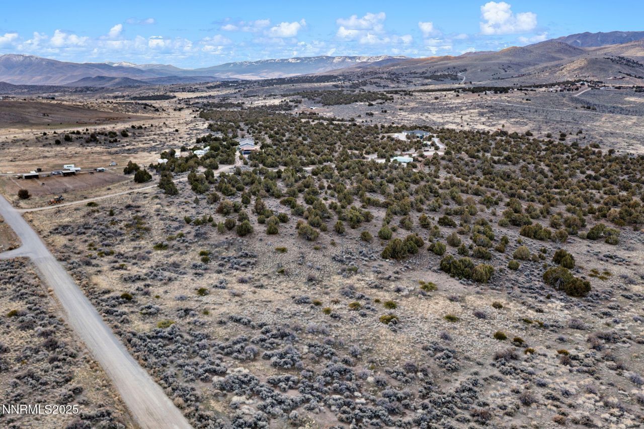 1230 Deerlodge Road, Reno, NV 89508 Photo