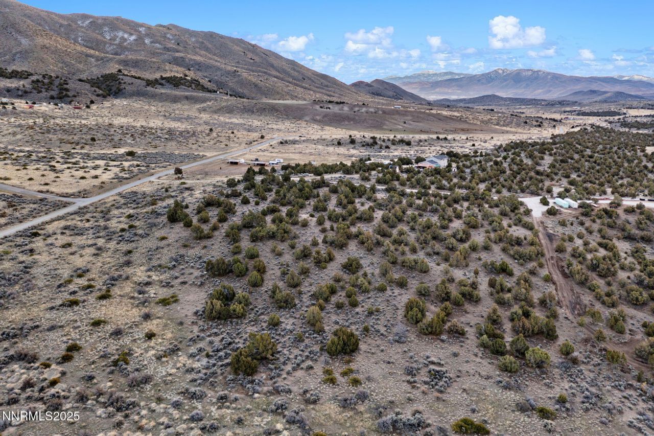 1230 Deerlodge Road, Reno, NV 89508 Photo