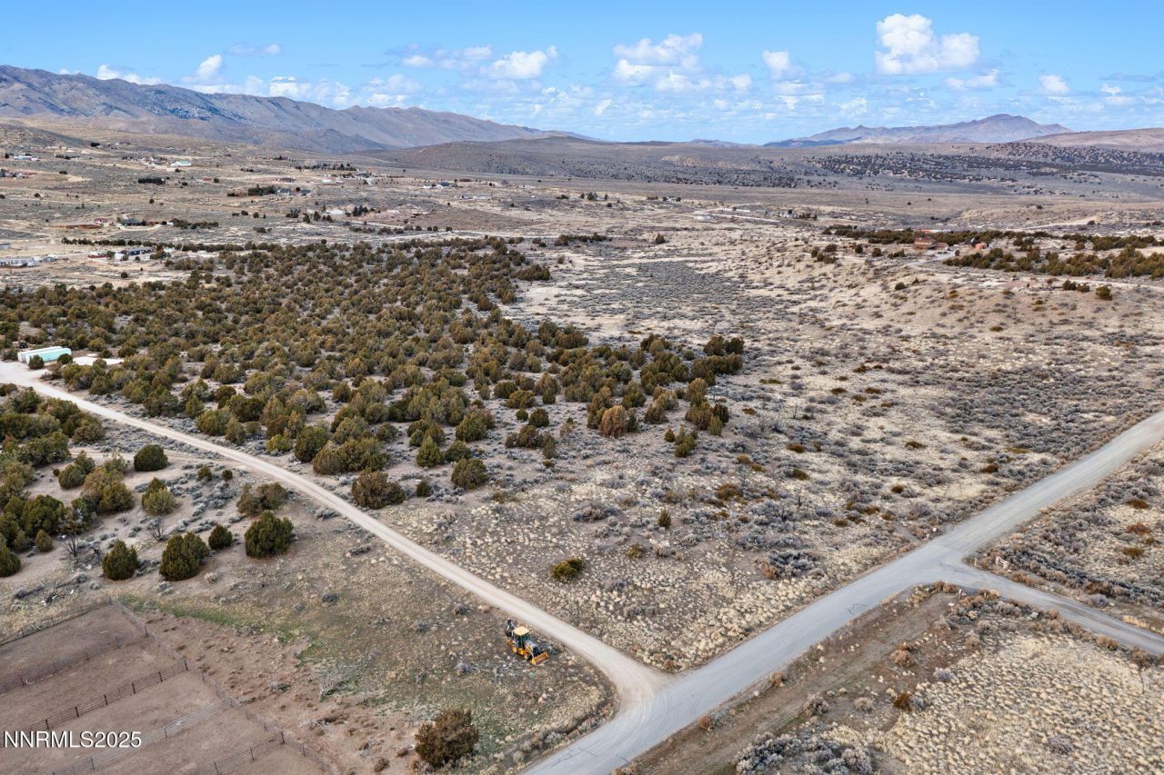 1230 Deerlodge Road, Reno, NV 89508 Photo