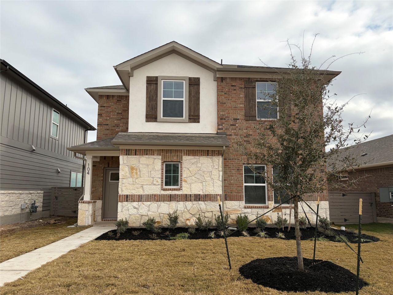 104 Maple Hedge Rd, Hutto, TX 78634 Main Photo