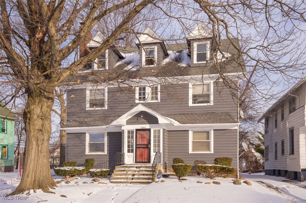 1045 Carlyon Road, East Cleveland, OH 44112 Main Photo