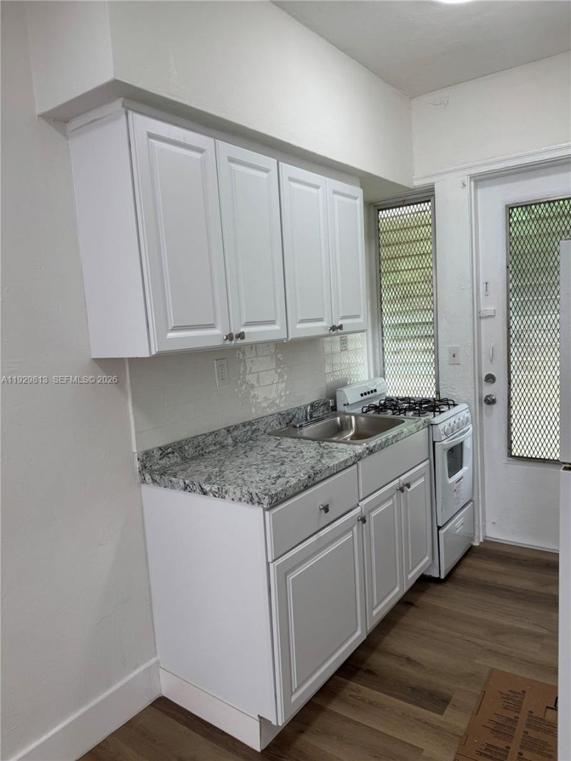 835 Alton Rd, Unit 19, Miami Beach, FL 33139 Photo