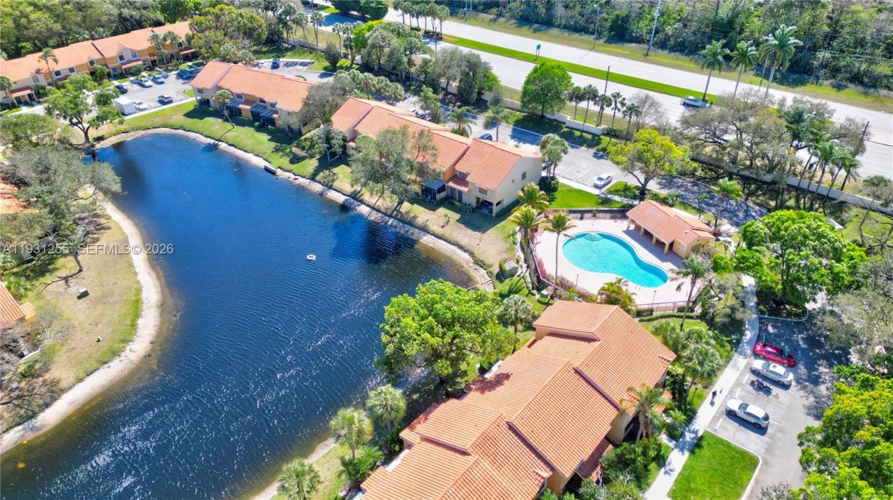 3846 Coral Tree Cir, Unit 3846, Coconut Creek, FL 33073 Photo