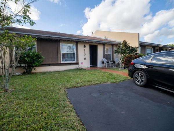 11310 SW 122nd Pl, Unit 11310, Miami, FL 33186