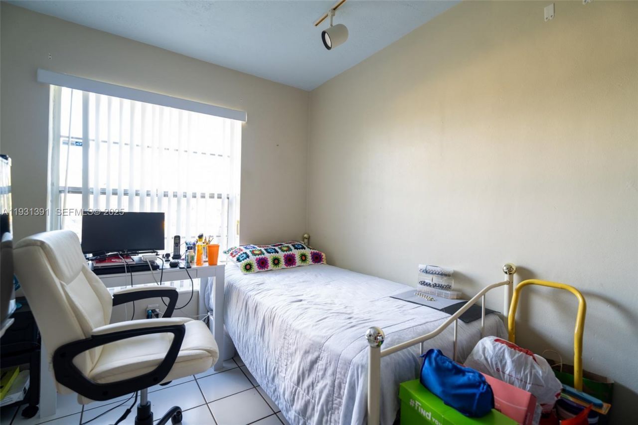 11310 SW 122nd Pl, Unit 11310, Miami, FL 33186 Photo