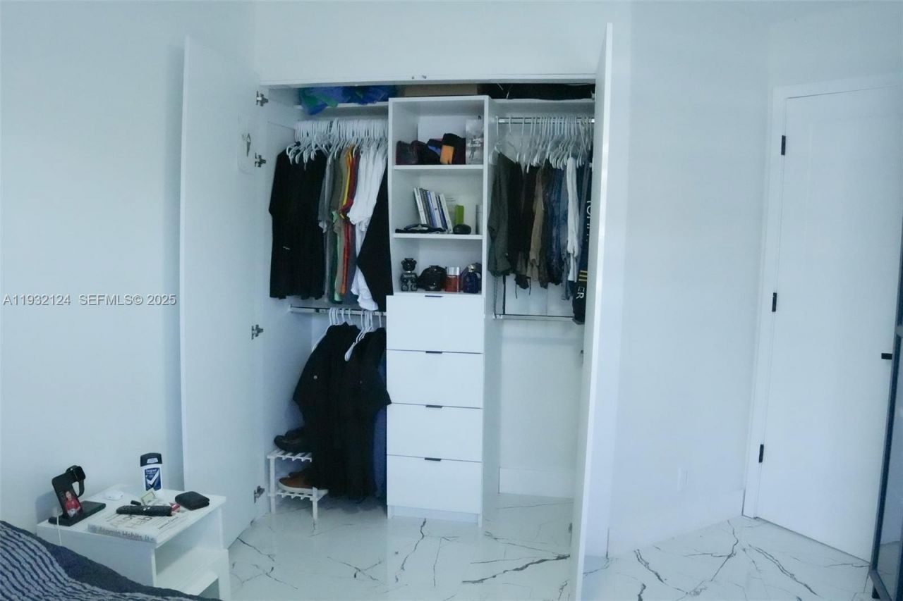 9670 Glacier Dr, Miramar, FL 33025 Photo