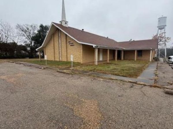 501 Lide , Talco, TX 75487