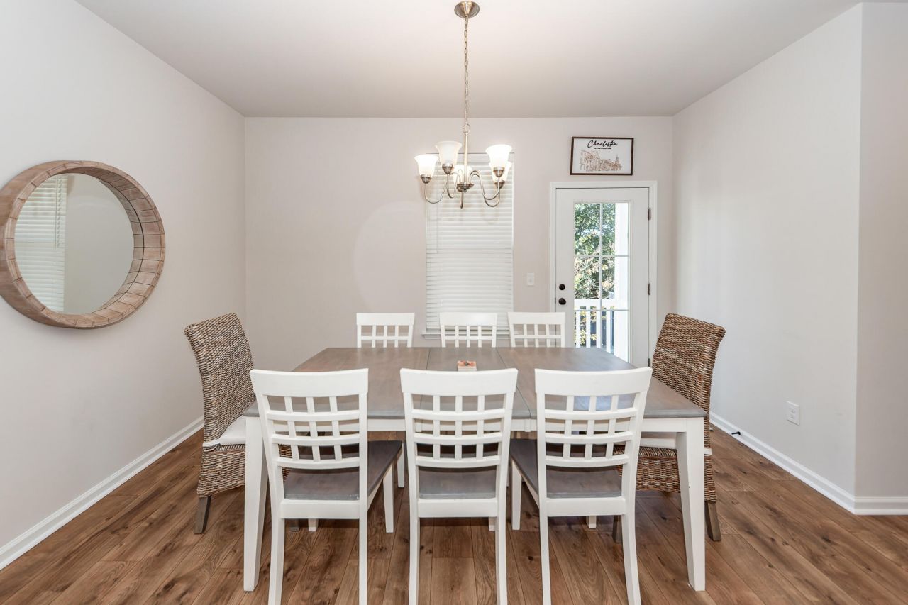 205 Harlequin Alley Photo 26