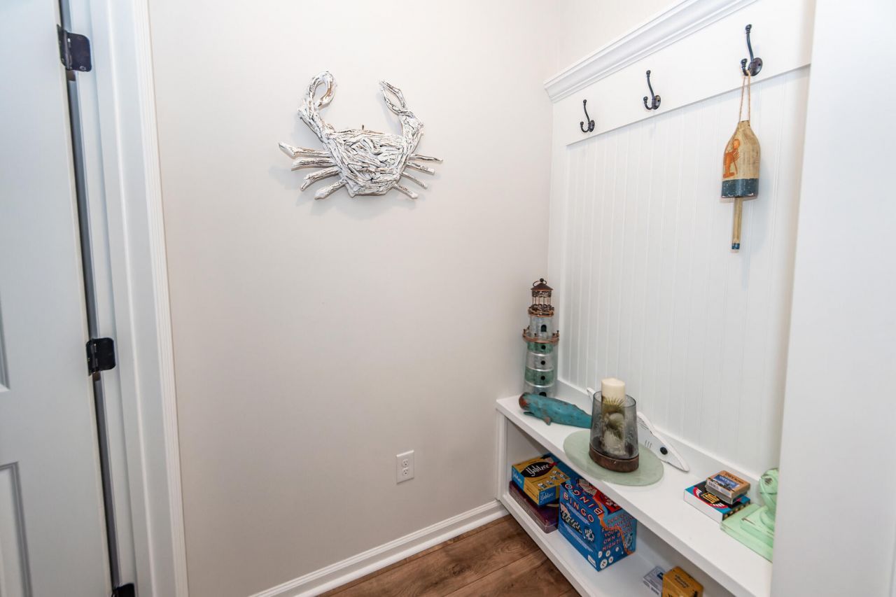 205 Harlequin Alley Photo 30