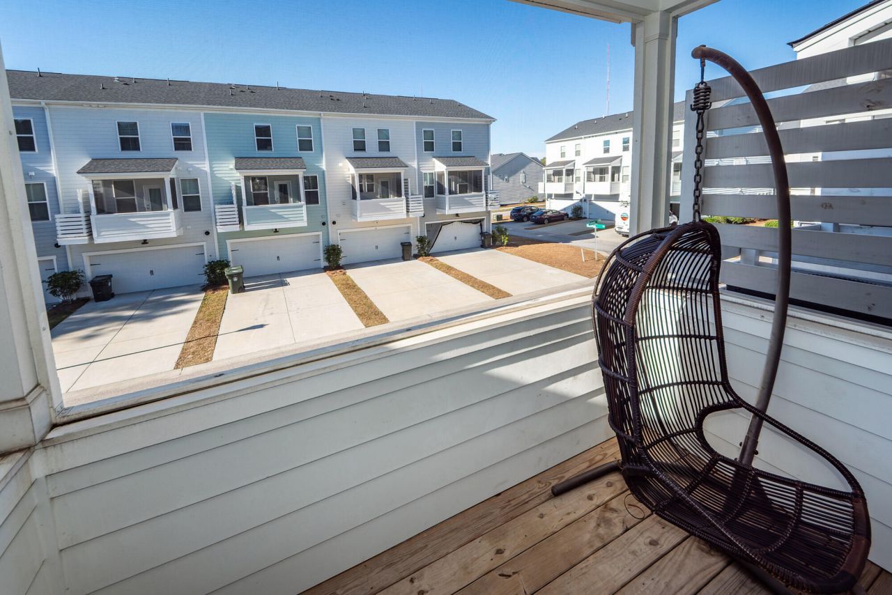 205 Harlequin Alley Photo 32