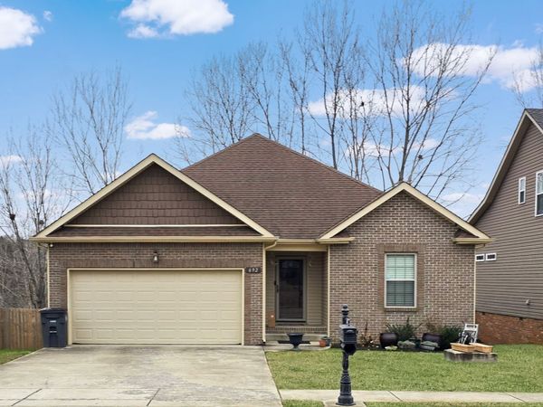 692 White Face Dr, Clarksville, TN 37040
