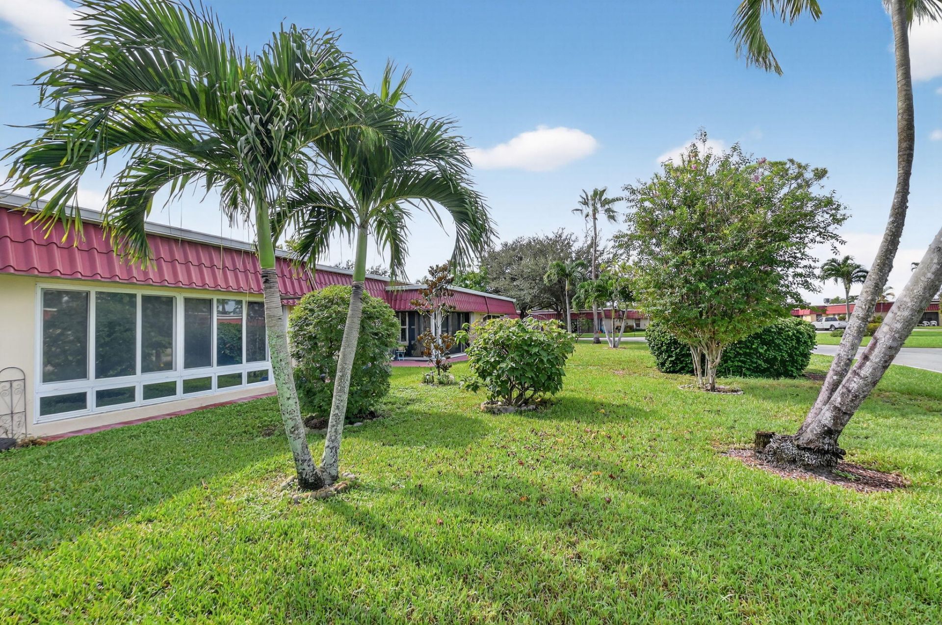 676 Laconia Circle, Unit B, Lake Worth, FL 33467 Photo