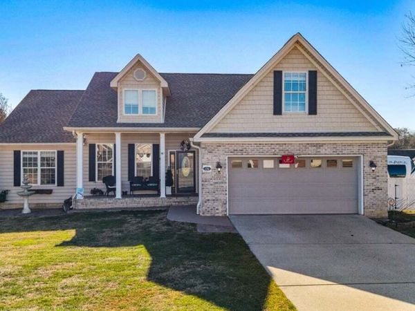 136 Thoroughbred Drive NW, Cleveland, TN 37312