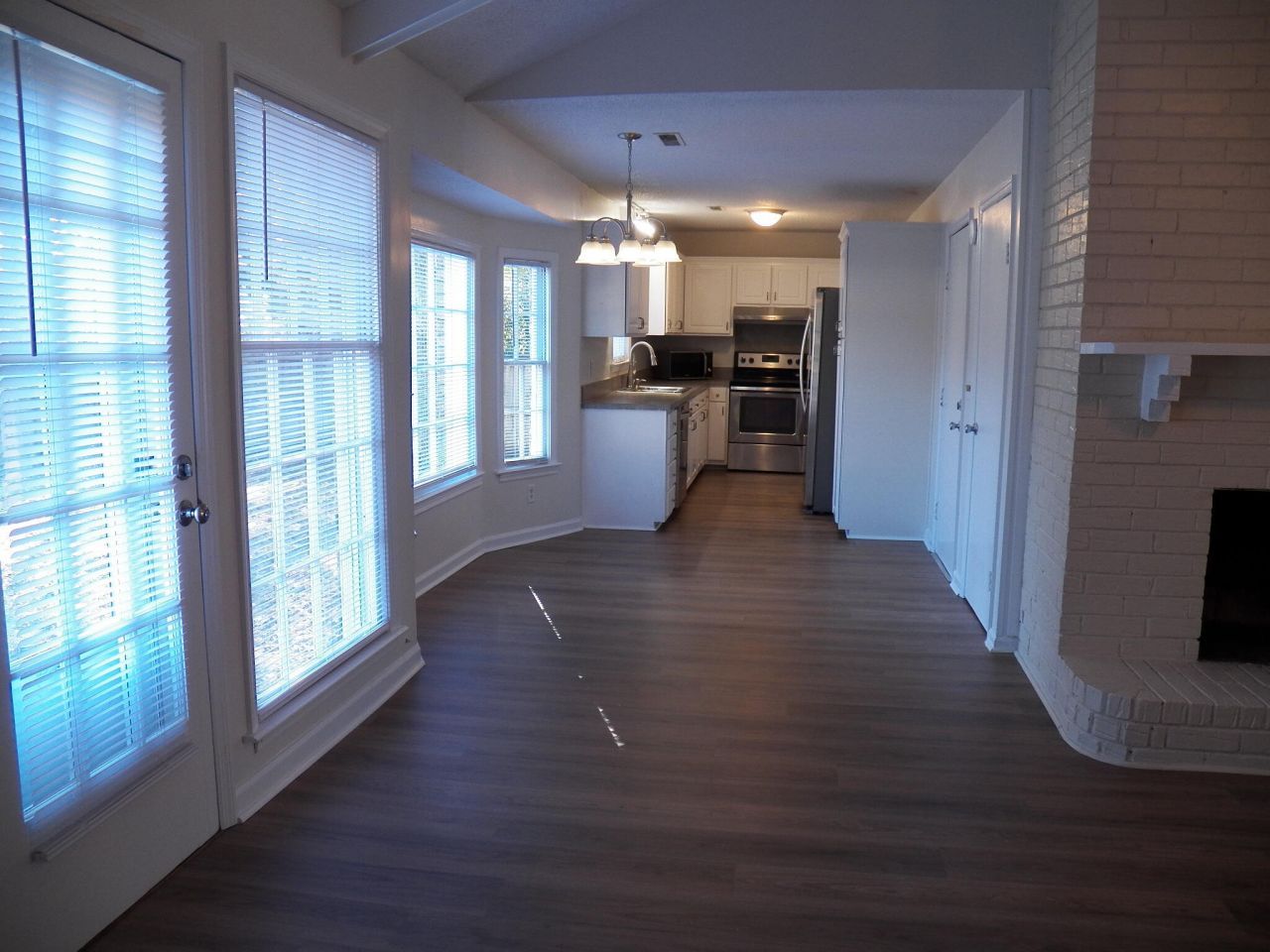 408 Bristlecone Drive Photo 4