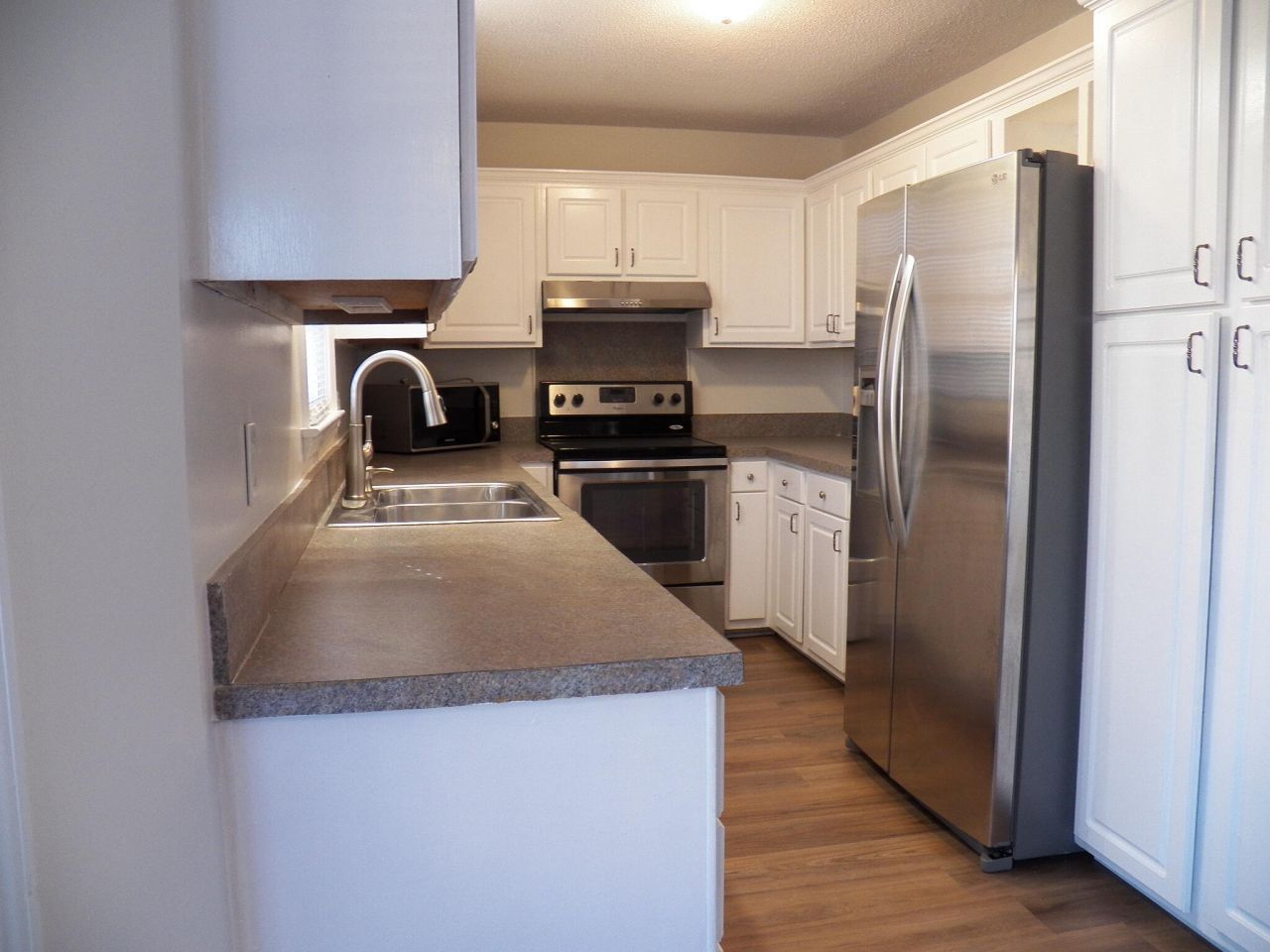 408 Bristlecone Drive Photo 7