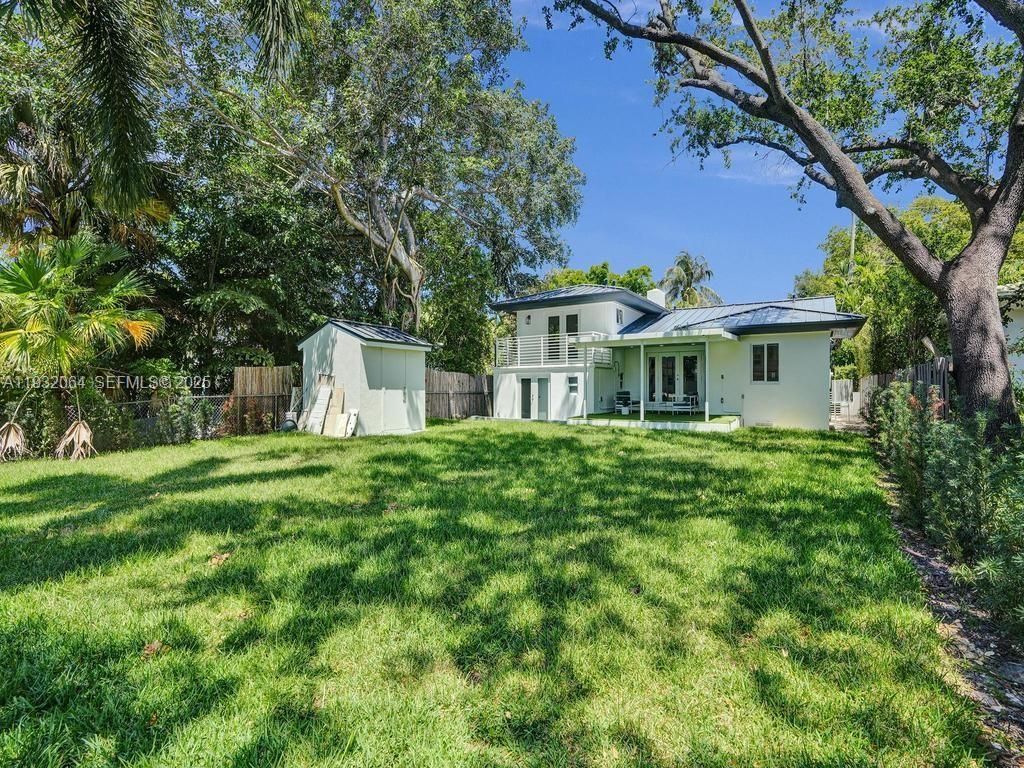 210 NE 85th St, El Portal, FL 33138 Photo