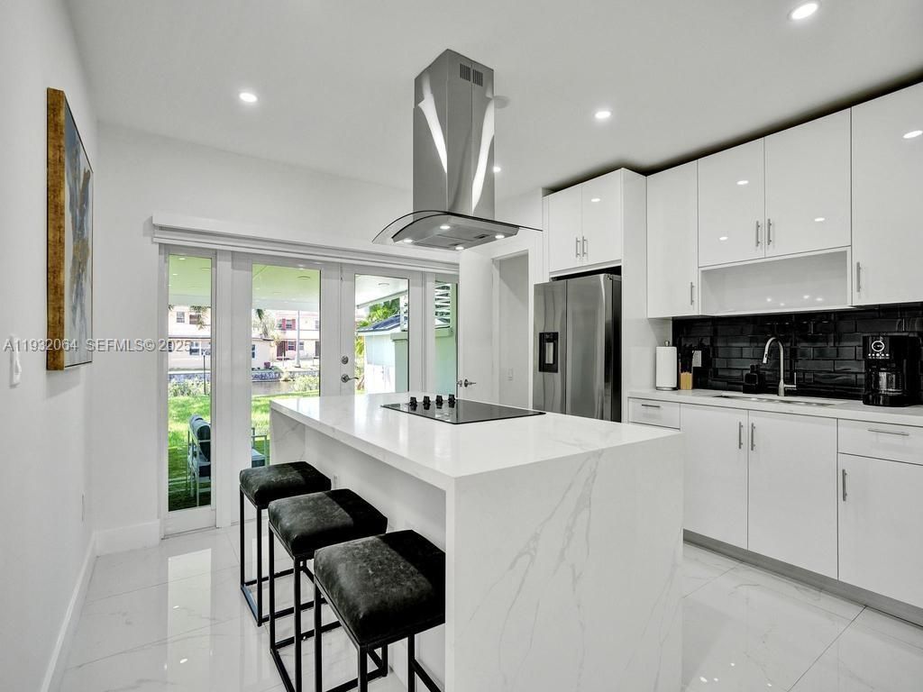 210 NE 85th St, El Portal, FL 33138 Photo